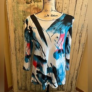 Jess & Jane 3/4 Sleeve Top Size Medium Pattern is Cool Shades